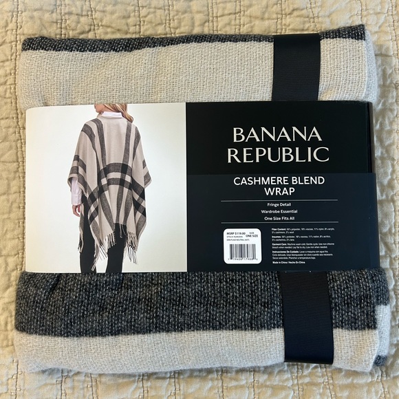 Banana Republic Cashmere Blend Black And Cream Plaid Wrap NEW ONE SIZE - Picture 6 of 6